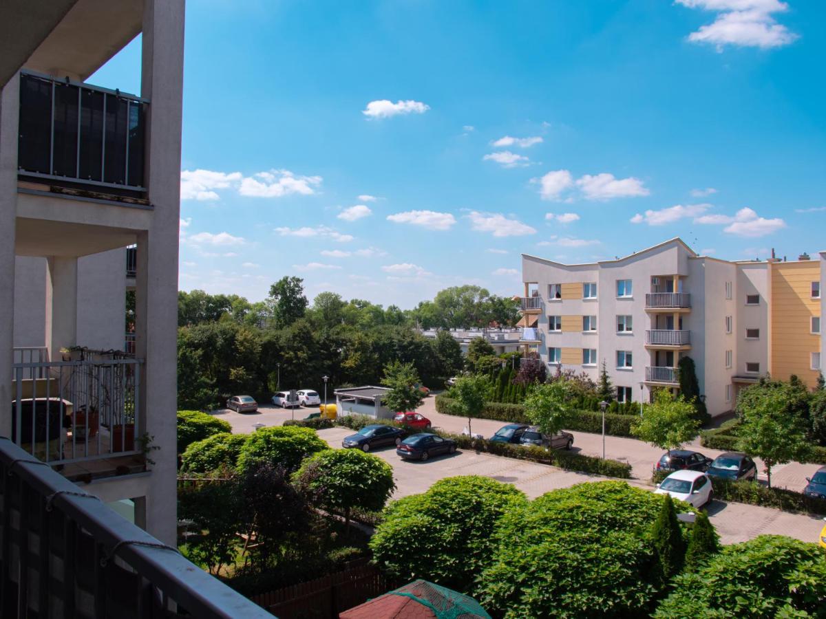 Sdh 2 Radzymin Comfortable Apartment Near Warsaw Exterior photo